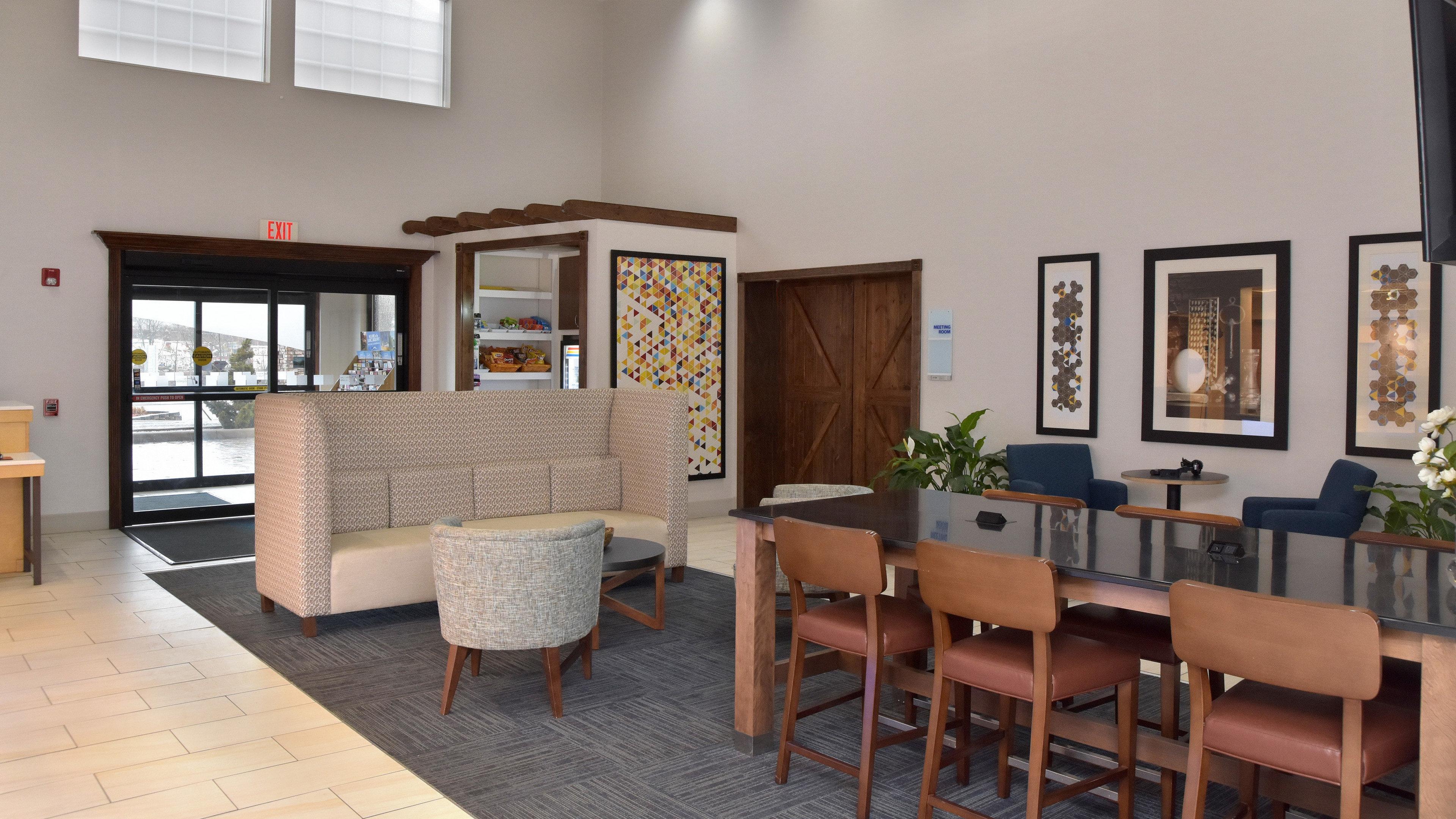 Holiday Inn Express Mount Pleasant- Scottdale By Ihg Eksteriør billede