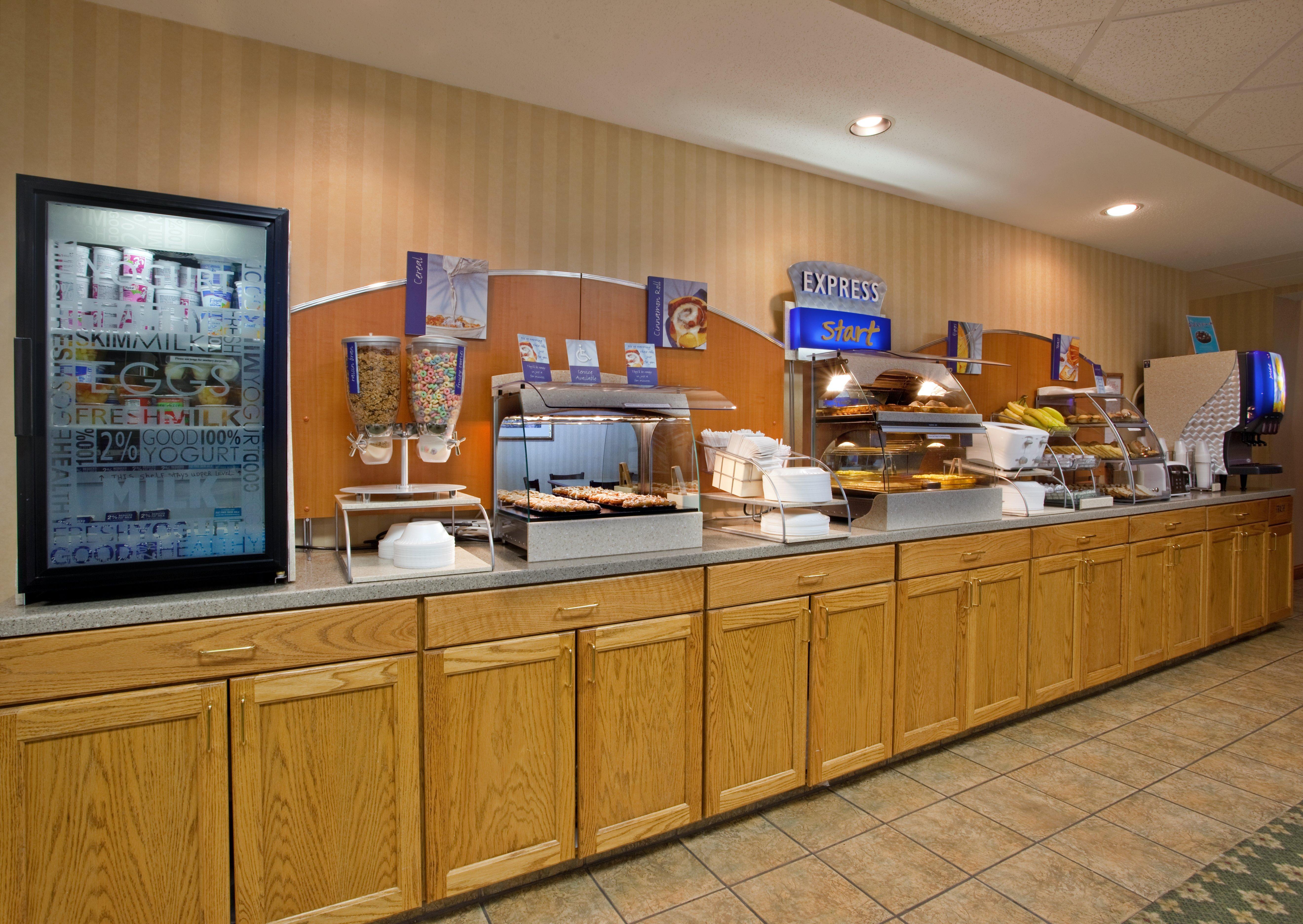 Holiday Inn Express Mount Pleasant- Scottdale By Ihg Eksteriør billede