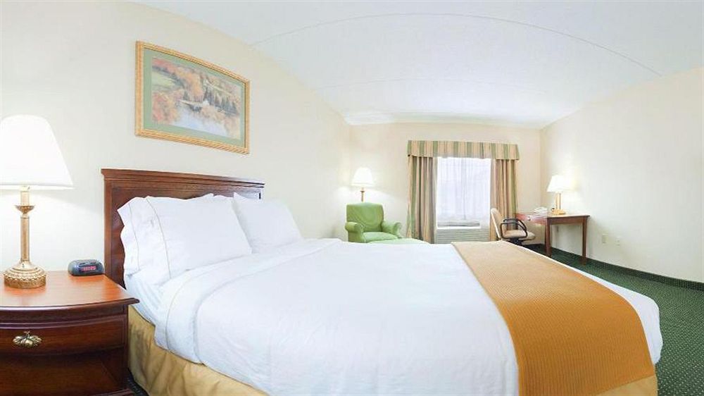 Holiday Inn Express Mount Pleasant- Scottdale By Ihg Eksteriør billede